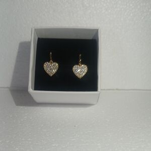 Elegant Gold Heart Earrings